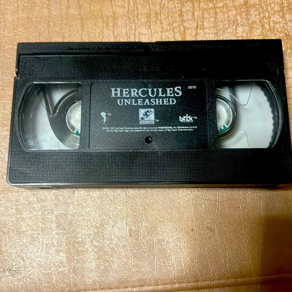 VINTAGE “Hercules Unleashed” on VHS - Picture 1 of 4